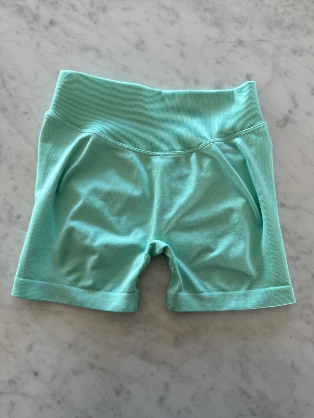 SET - bo & tee halter top, sports bra, & biker shorts - Picture 11 of 16